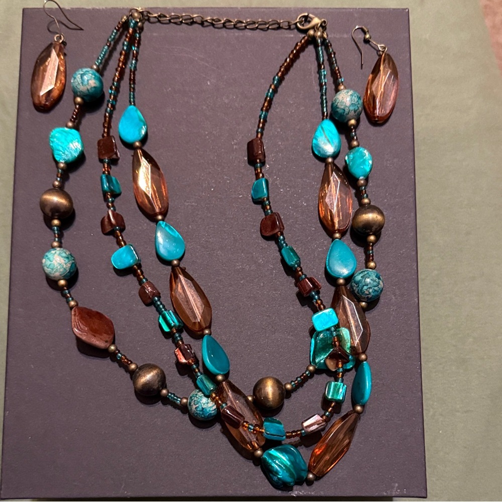 Elegant Turquoise and Brown Beaded Necklace
